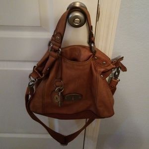 Fossil leather purse teade value 325.00